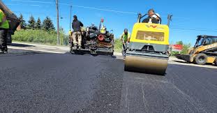 Best Driveway Grading and Leveling  in Harrogate, TN